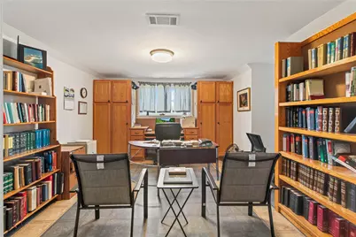 2513 Broadmoor Drive, Bryan, TX 77802 - Photo 5