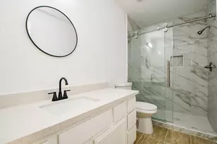 15415 Lindita Dr, Houston, TX 77083 - Photo 27