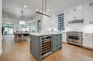 2325 Richton St, Houston, TX 77098 - Photo 9