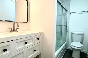 9005 Gaylord St, Houston, TX 77024 - Photo 9