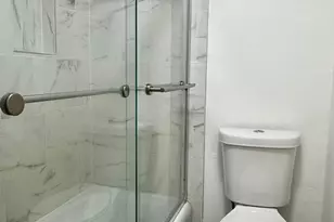 9005 Gaylord St, Houston, TX 77024 - Photo 11