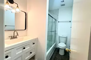 9005 Gaylord St, Houston, TX 77024 - Photo 13