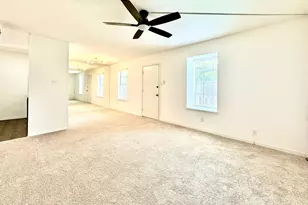 9005 Gaylord St, Houston, TX 77024 - Photo 3