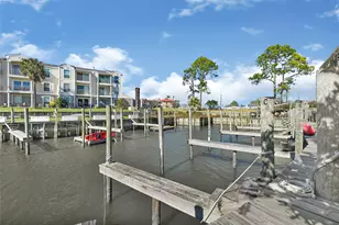 4011 NASA Road 1, El Lago, TX 77586 - Photo 17