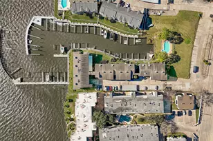 4011 NASA Road 1, El Lago, TX 77586 - Photo 21