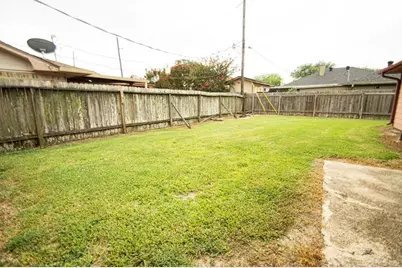 1203 Briarmeadow Drive, Beaumont, TX 77706 - Photo 19