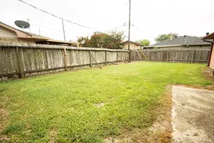1203 Briarmeadow Dr, Beaumont, TX 77706 - Photo 19