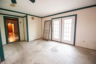 1203 Briarmeadow Dr, Beaumont, TX 77706 - Photo 15