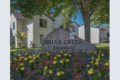 1001 NE Briarcreek Way, Hillsboro, OR 97006 - Photo 3