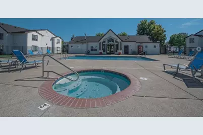 1001 NE Briarcreek Way, Hillsboro, OR 97006 - Photo 7