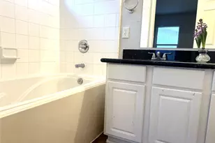 8915 Canton Park Ln, Houston, TX 77095 - Photo 17