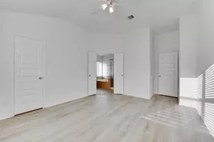 2410 Lakecrest Town Dr, Katy, TX 77493 - Photo 17