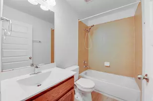 2410 Lakecrest Town Dr, Katy, TX 77493 - Photo 21