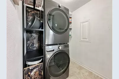 11630 Greensbrook Garden Drive, Houston, TX 77044 - Photo 37