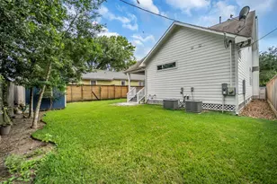 118 Northwood St, Houston, TX 77009 - Photo 37