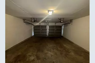 8723 Valley Meadow Drive, Houston, TX 77078 - Photo 27