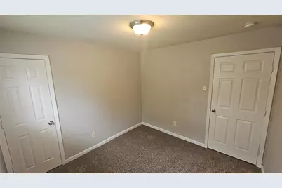 8723 Valley Meadow Drive, Houston, TX 77078 - Photo 19