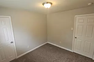 8723 Valley Meadow Dr, Houston, TX 77078 - Photo 19