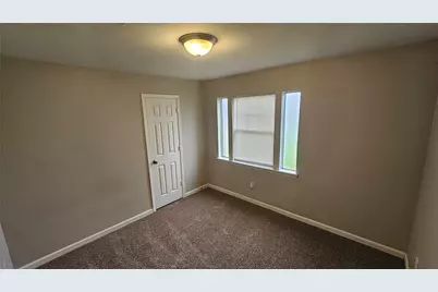 8723 Valley Meadow Drive, Houston, TX 77078 - Photo 21