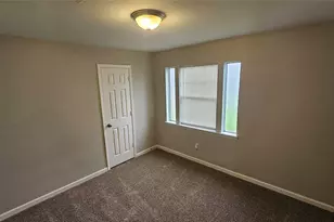 8723 Valley Meadow Dr, Houston, TX 77078 - Photo 21