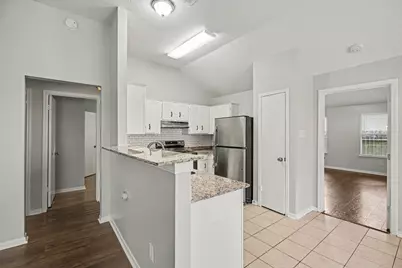 4811 Hawthorne Street, Pasadena, TX 77586 - Photo 7