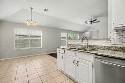 4811 Hawthorne Street, Pasadena, TX 77586 - Photo 9