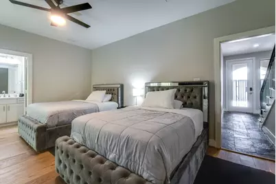 1205 Detering Street, Houston, TX 77007 - Photo 9
