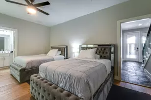 1205 Detering St, Houston, TX 77007 - Photo 9