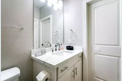1205 Detering Street, Houston, TX 77007 - Photo 13