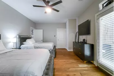 1205 Detering Street, Houston, TX 77007 - Photo 11
