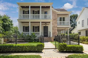 1819 Banks St, Houston, TX 77098 - Photo 1