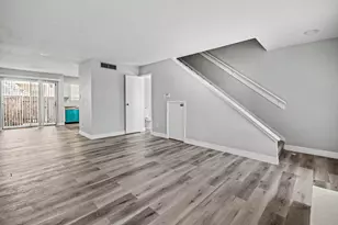 3919 Fairmont Pkwy, Pasadena, TX 77504 - Photo 5