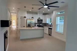 8318 Brandon St, Houston, TX 77051 - Photo 13