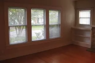 1021 E 16th St, Houston, TX 77009 - Photo 11