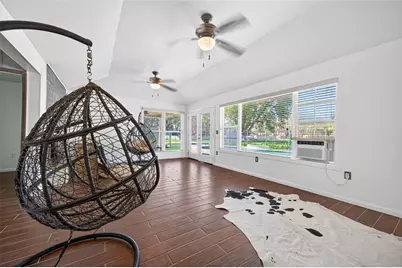 13902 Ambrose Street, Houston, TX 77045 - Photo 31