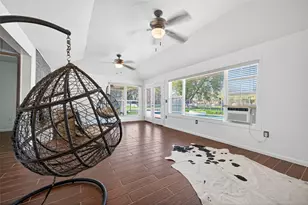 13902 Ambrose St, Houston, TX 77045 - Photo 31