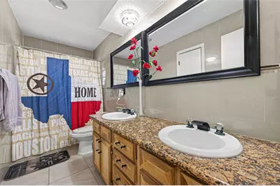 13902 Ambrose Street, Houston, TX 77045 - Photo 27