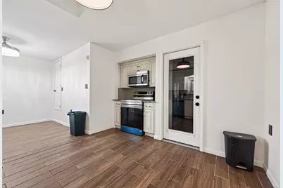 13902 Ambrose Street, Houston, TX 77045 - Photo 17