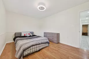 13902 Ambrose St, Houston, TX 77045 - Photo 23