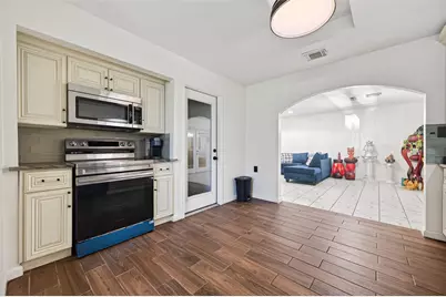 13902 Ambrose Street, Houston, TX 77045 - Photo 19