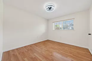 13902 Ambrose St, Houston, TX 77045 - Photo 25