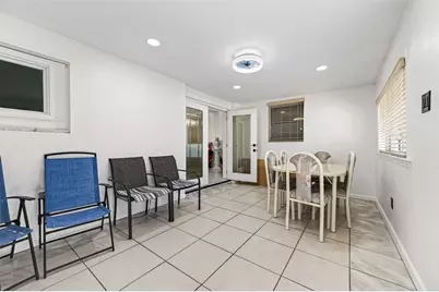 13902 Ambrose Street, Houston, TX 77045 - Photo 21