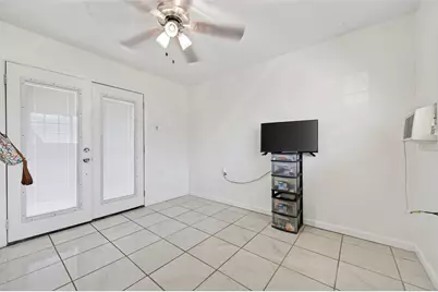 13902 Ambrose Street, Houston, TX 77045 - Photo 35