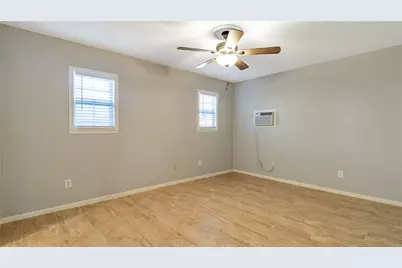 4505 Terrace Manor Drive, Houston, TX 77041 - Photo 13