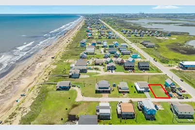 000 Nesmith Place, Surfside Beach, TX 77541 - Photo 5