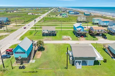 000 Nesmith Place, Surfside Beach, TX 77541 - Photo 7
