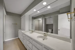 4 Waters Edge St, Conroe, TX 77356 - Photo 7