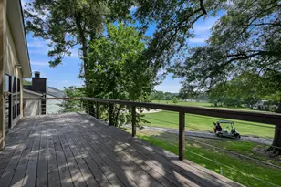 4 Waters Edge St, Conroe, TX 77356 - Photo 17