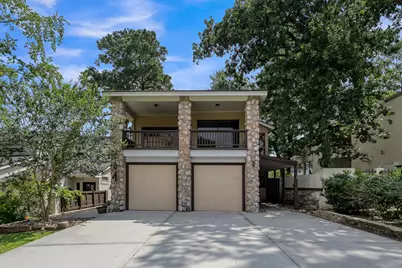 4 Waters Edge Street, Conroe, TX 77356 - Photo 1