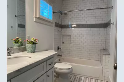 216 W 24th Street, Houston, TX 77008 - Photo 7